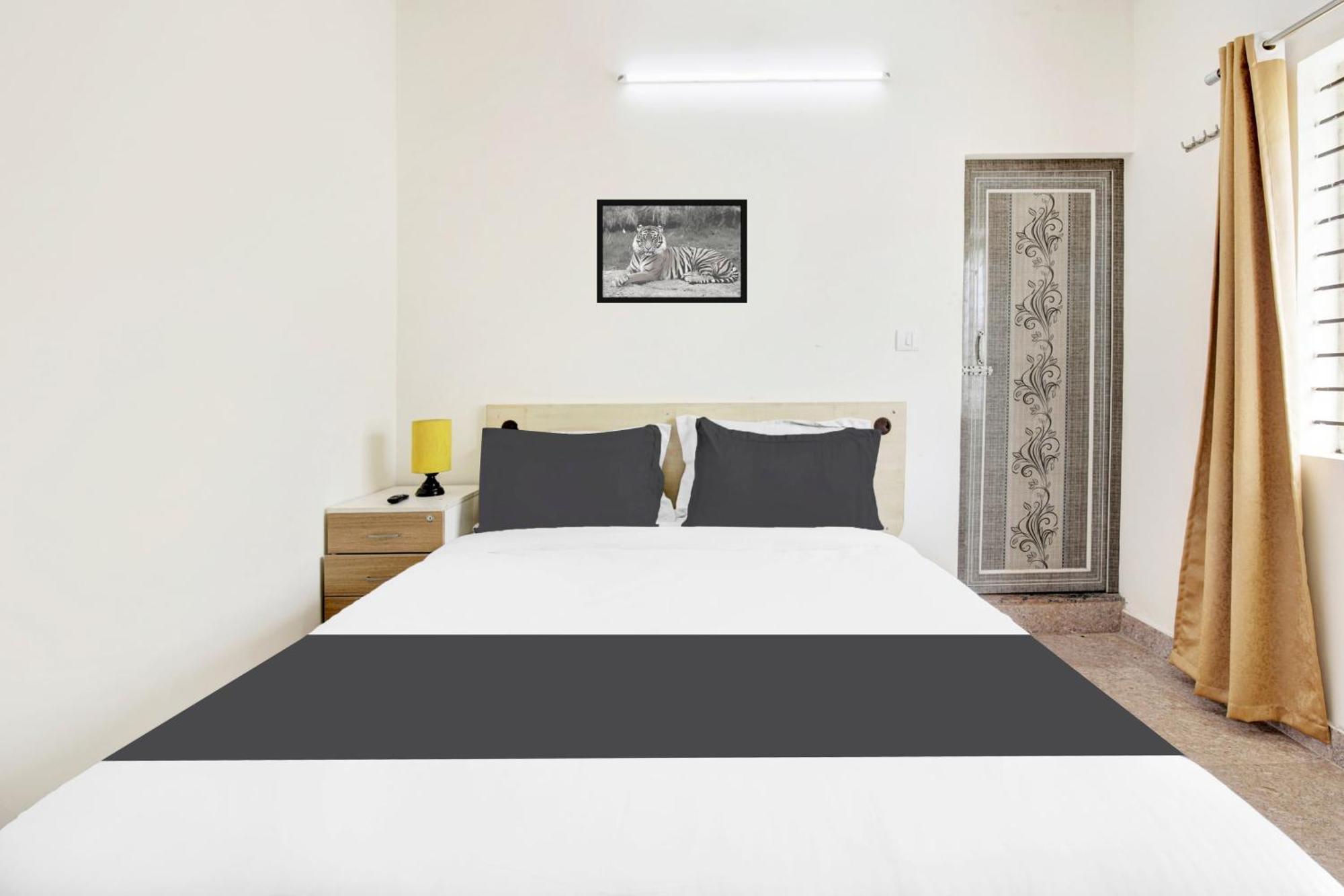 Hotel O Sri Manjunatha Deluxe Suites Bengaluru Kültér fotó