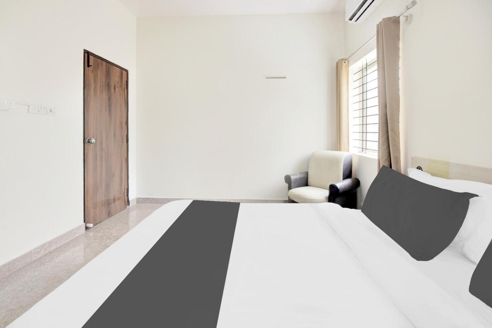 Hotel O Sri Manjunatha Deluxe Suites Bengaluru Kültér fotó